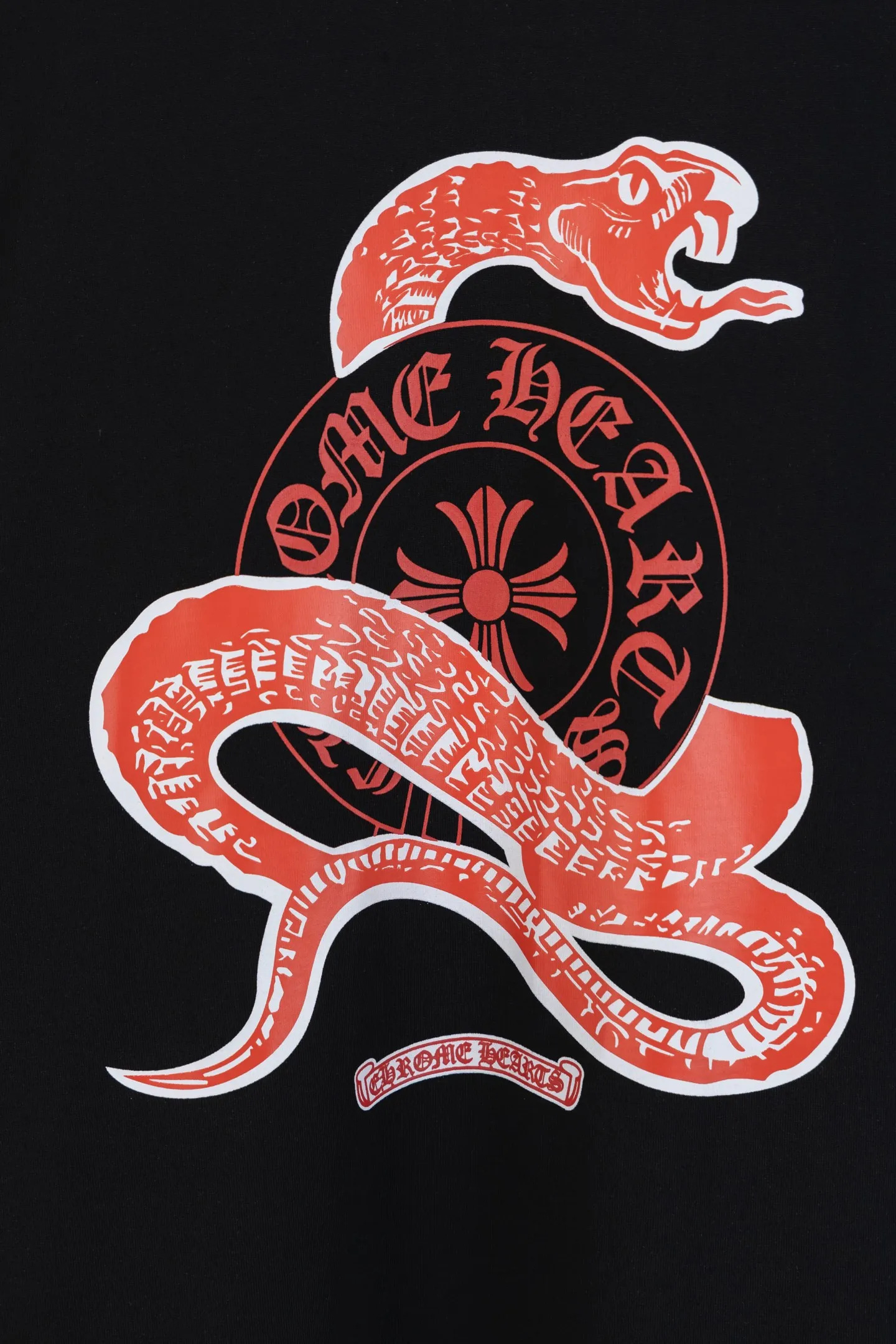 🅿️190 style number k736 Chrome hearte/Chrome heart ch 25ss Miami limited edition Sanskrit Year of the Dragon limited printed T-shirt short sleeves. A must-have item for daily commuting for men and women in light luxury. The correct version is welcome to compare. Detailed features: ·280 grams of 100% pure cotton double yarn jersey fabric. ·Custom dyed in the same cylinder, special thickened 32 pieces of double-strand 1x1 thread. ·Double-needle cross-stitch technology. ·Original main mark washed hangtag. COLOUR: black white SIZE: xs s m L